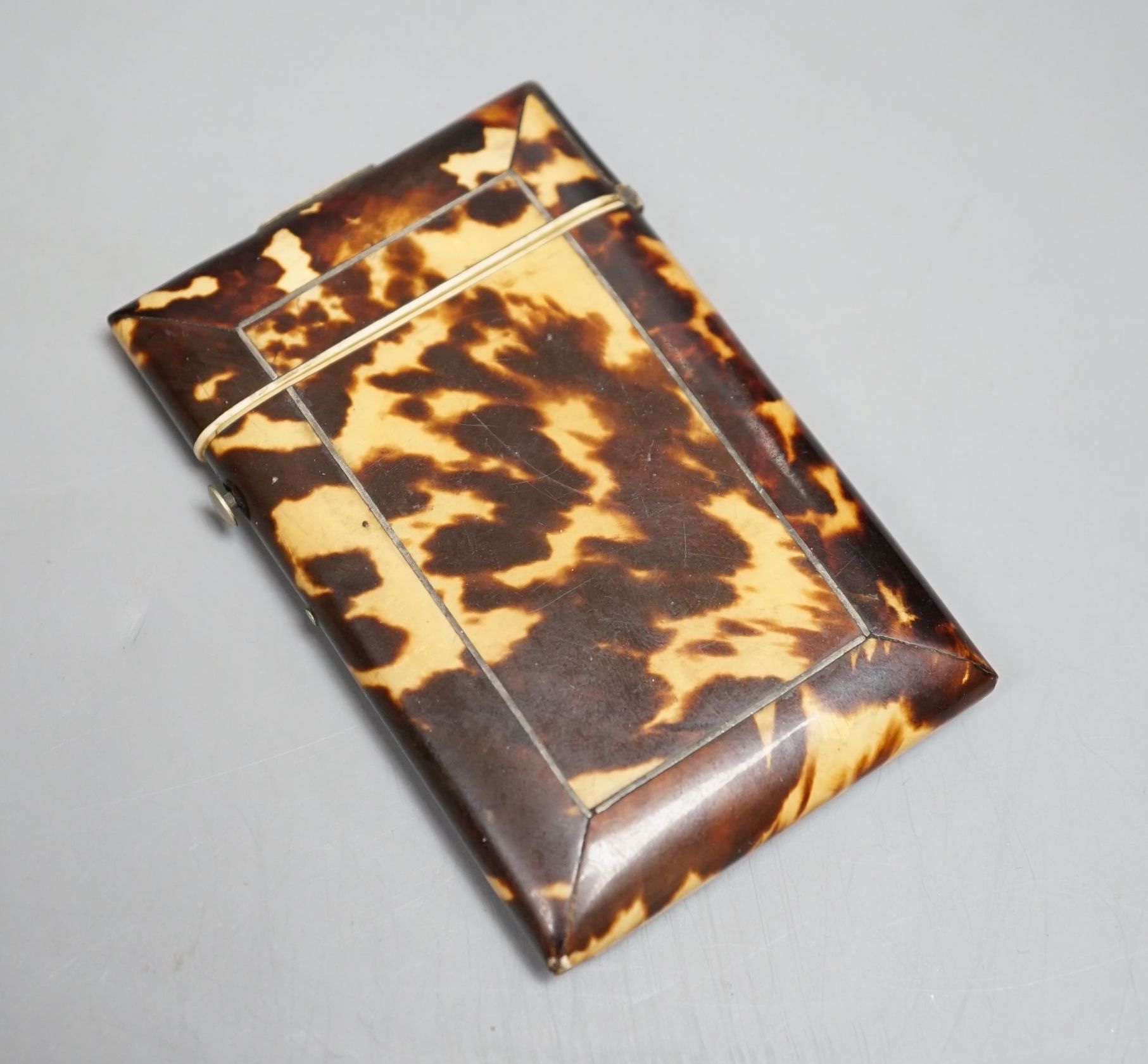 A 19th century tortoiseshell card case 9x6cm